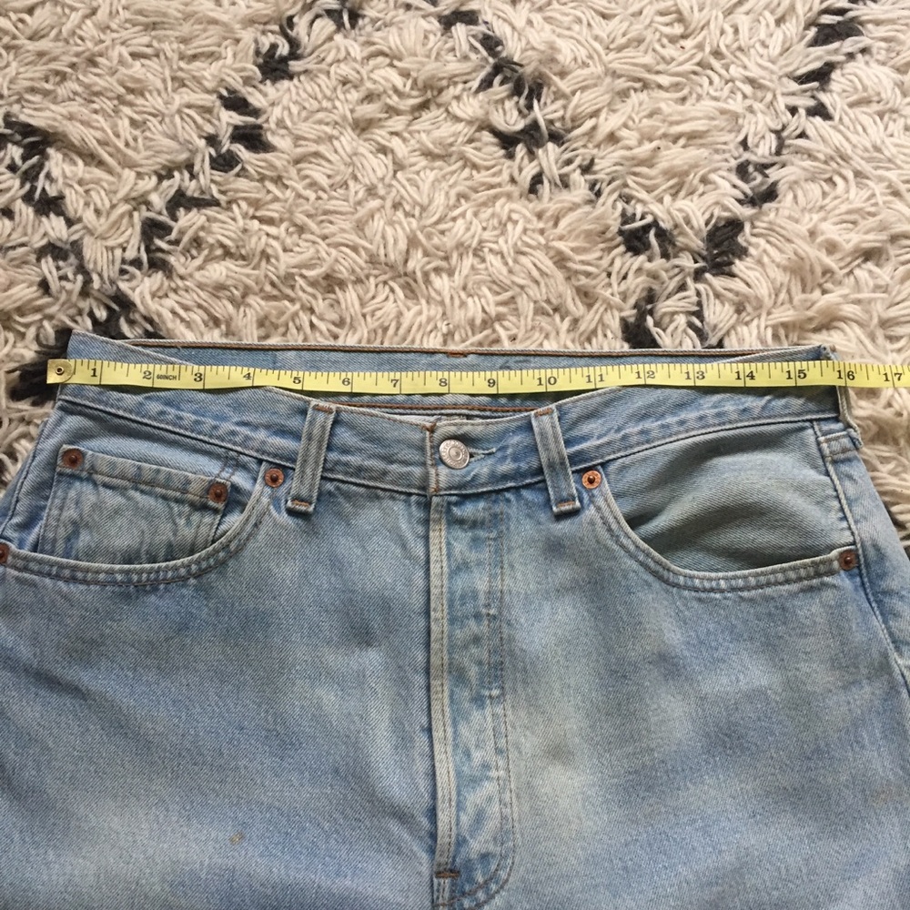 Vintage Levi’s 501 Jeans - Picture 12 of 14